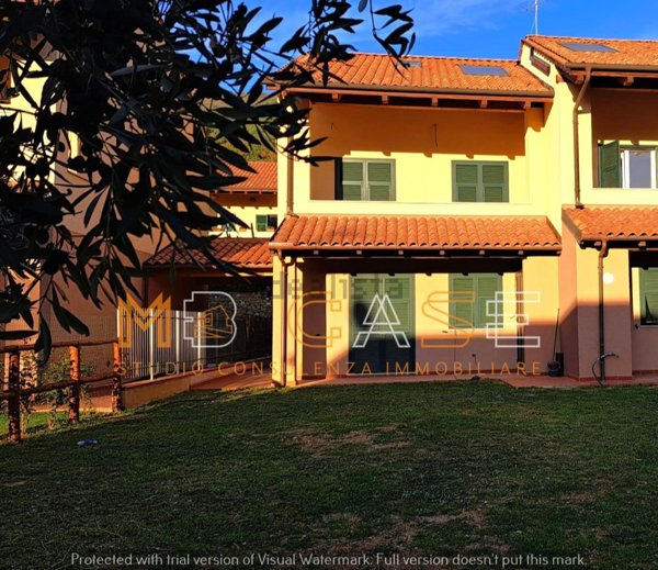 casa indipendente in vendita a Cisano sul Neva
