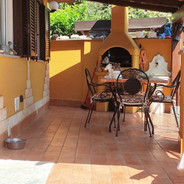 appartamento in vendita a Cisano sul Neva in zona Cenesi