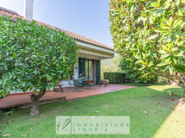 casa indipendente in vendita a Cisano sul Neva in zona Pianboschi