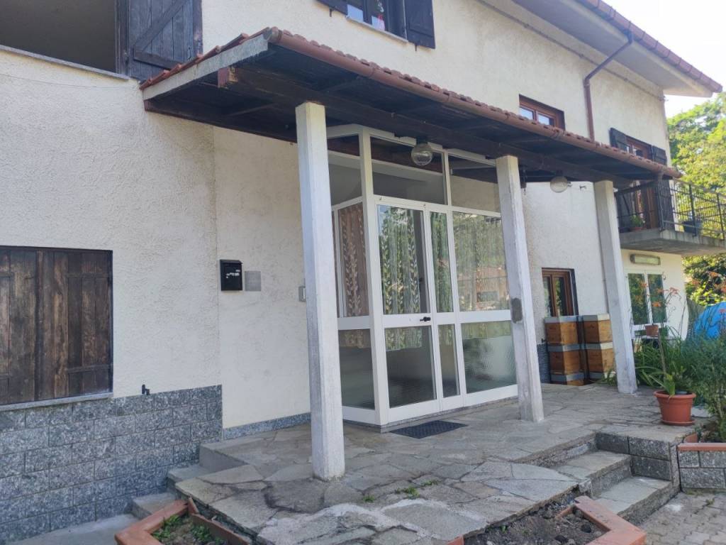 casa indipendente in vendita a Cosseria in zona Lidora