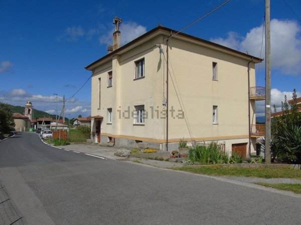 casa indipendente in vendita a Cosseria