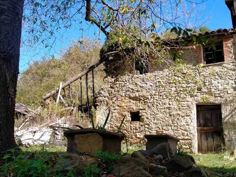 casa indipendente in vendita a Cosseria in zona Lidora
