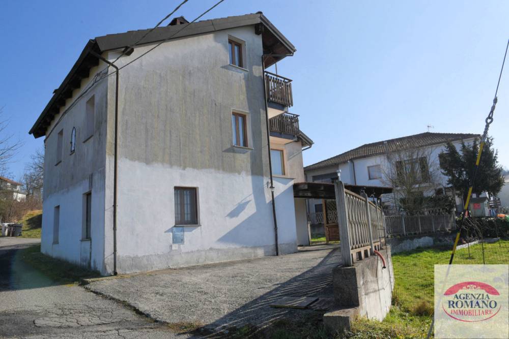 casa indipendente in vendita a Dego