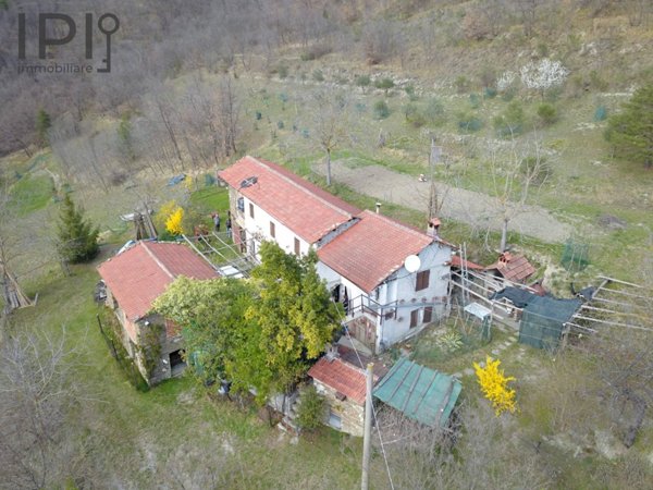 casa indipendente in vendita a Dego