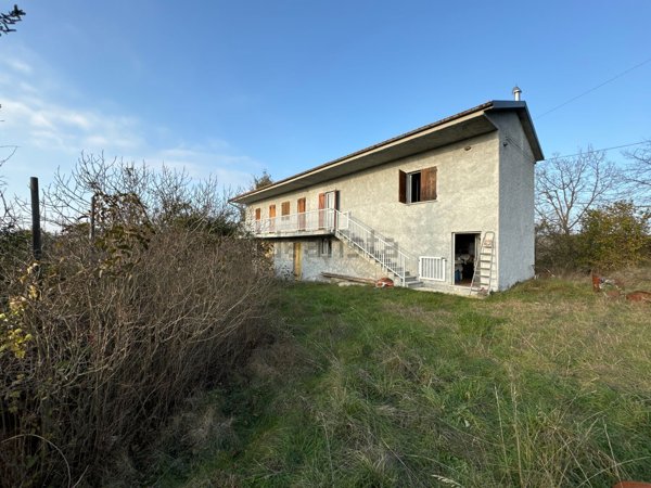 casa indipendente in vendita a Dego