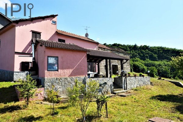 casa semindipendente in vendita a Dego