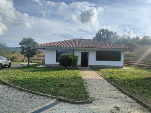 casa indipendente in vendita a Dego