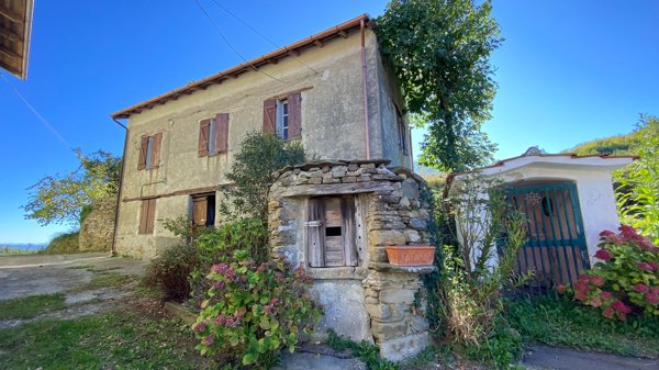 casa indipendente in vendita a Dego