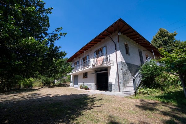 casa indipendente in vendita a Dego