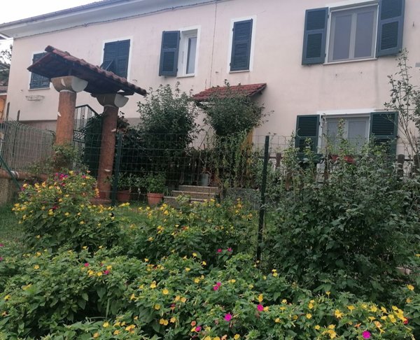 casa indipendente in vendita a Dego