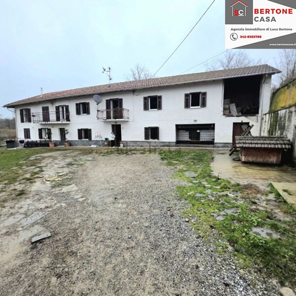 casa indipendente in vendita a Dego