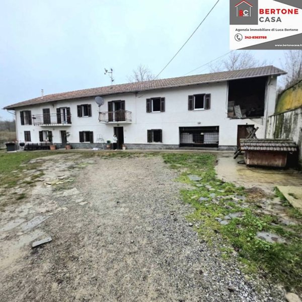 casa indipendente in vendita a Dego