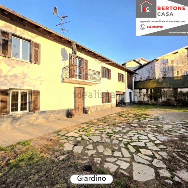 casa indipendente in vendita a Dego