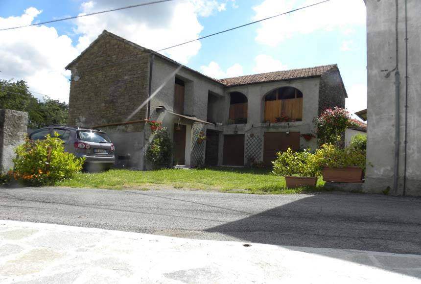 casa indipendente in vendita a Dego