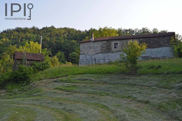quadrivano in vendita a Dego