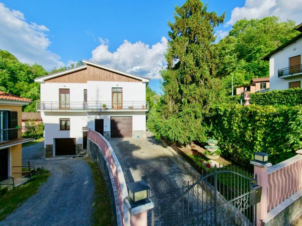 casa indipendente in vendita a Dego