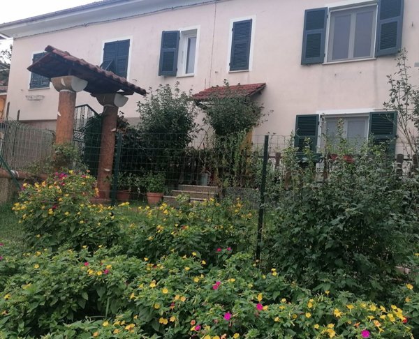 casa semindipendente in vendita a Dego