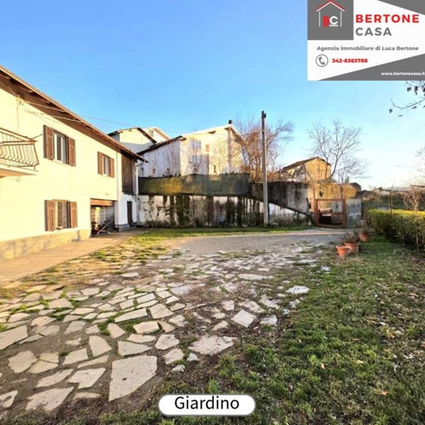 casa indipendente in vendita a Dego