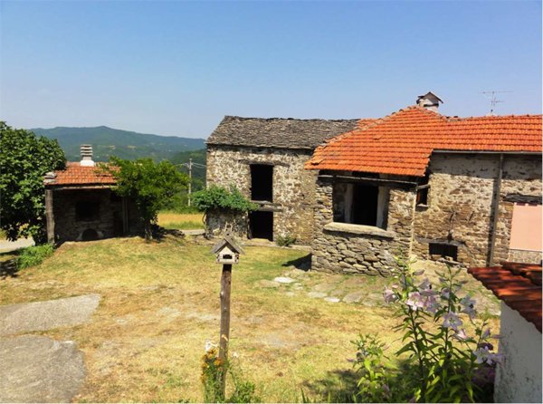 casa indipendente in vendita a Dego