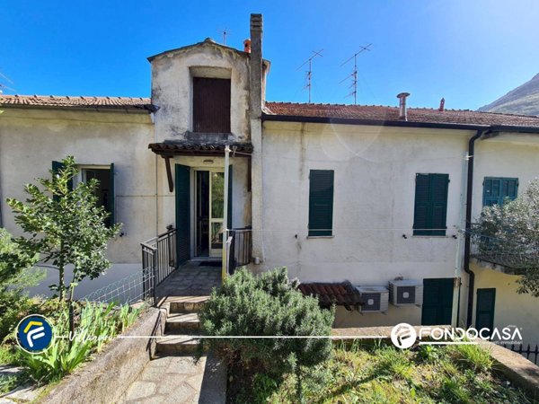 appartamento in vendita ad Erli
