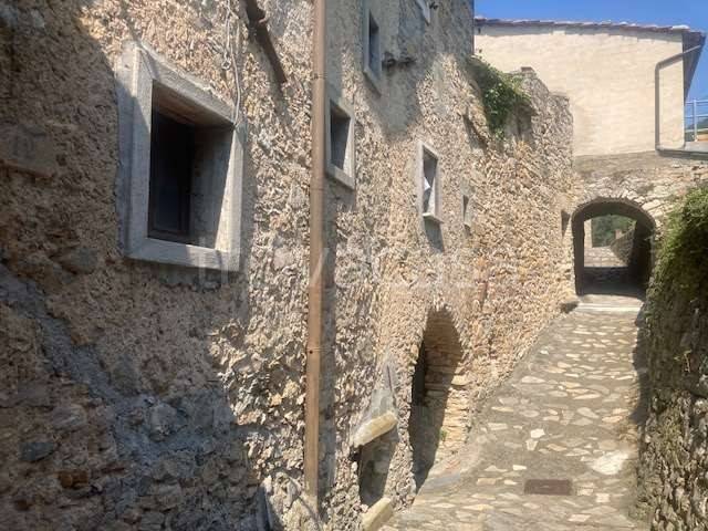 casa indipendente in vendita ad Erli