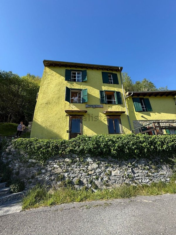 casale in vendita ad Erli