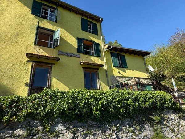 casa indipendente in vendita ad Erli
