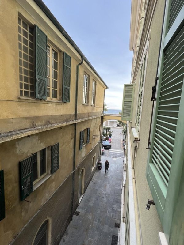 appartamento in affitto a Finale Ligure
