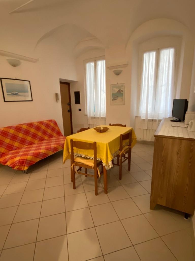 appartamento in affitto a Finale Ligure