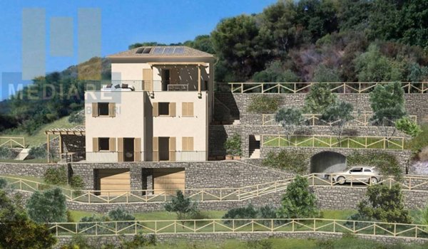 casa indipendente in vendita a Finale Ligure