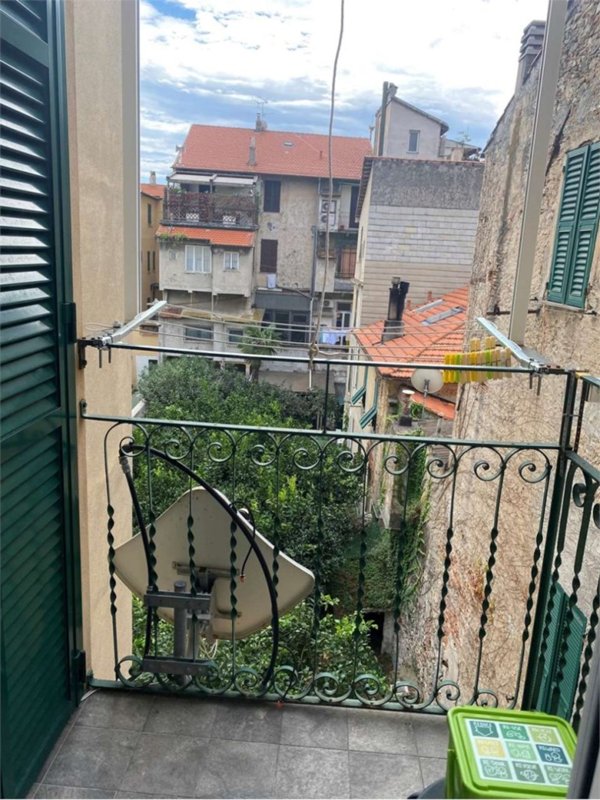 appartamento in vendita a Finale Ligure