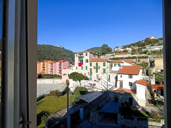 appartamento in vendita a Finale Ligure