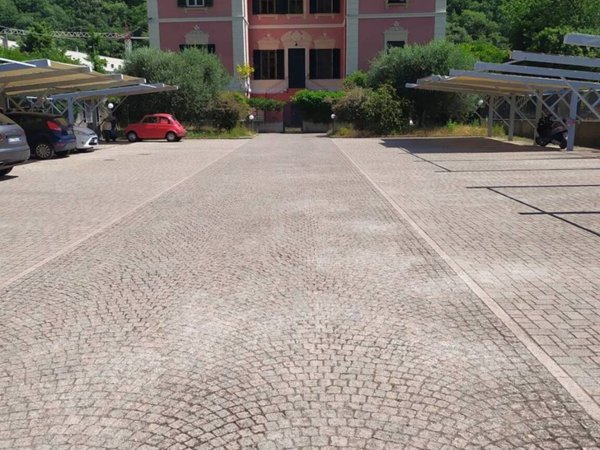 appartamento in vendita a Finale Ligure in zona Perti
