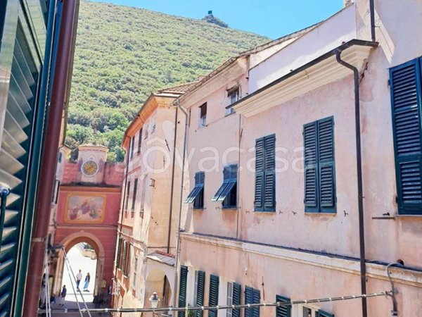 appartamento in vendita a Finale Ligure