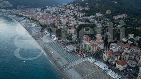 appartamento in vendita a Finale Ligure