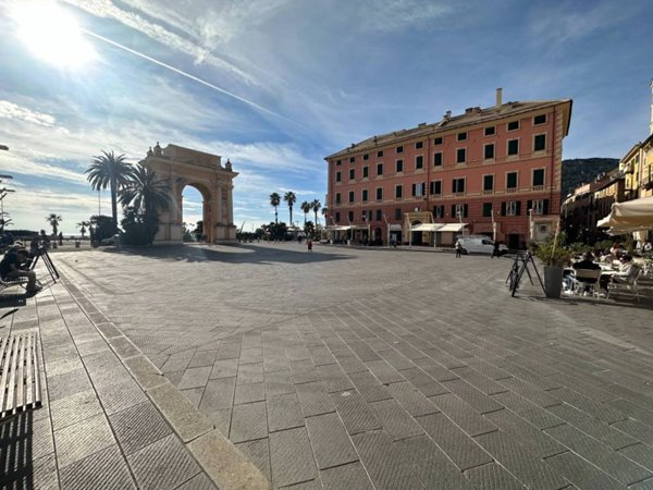 appartamento in vendita a Finale Ligure
