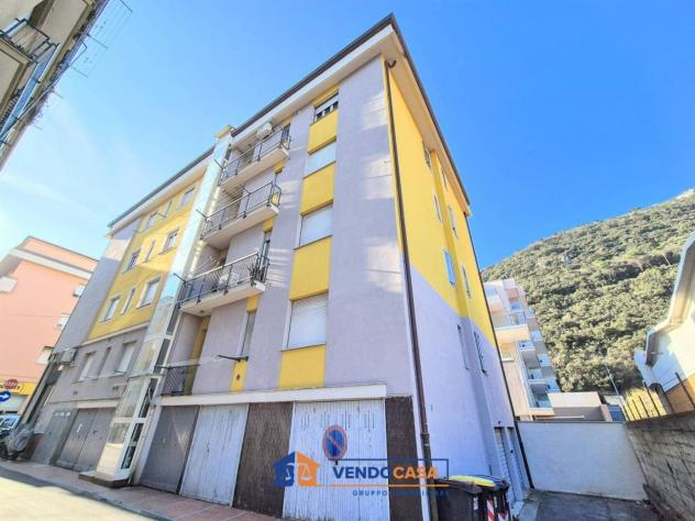 casa semindipendente in vendita a Finale Ligure