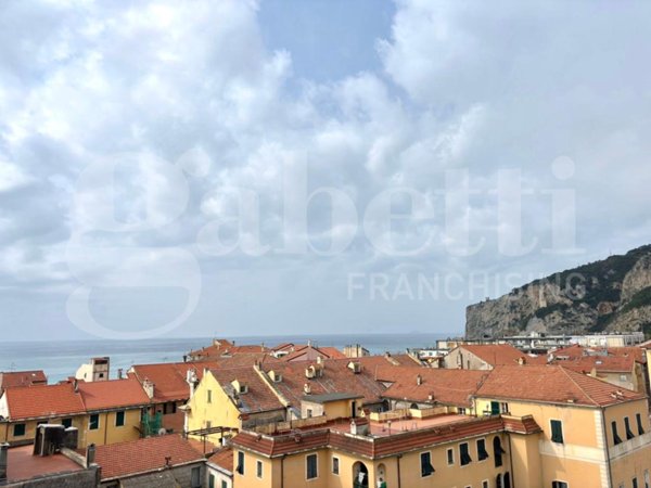 appartamento in vendita a Finale Ligure