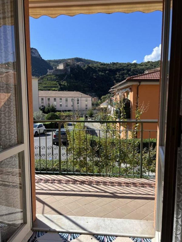 appartamento in vendita a Finale Ligure