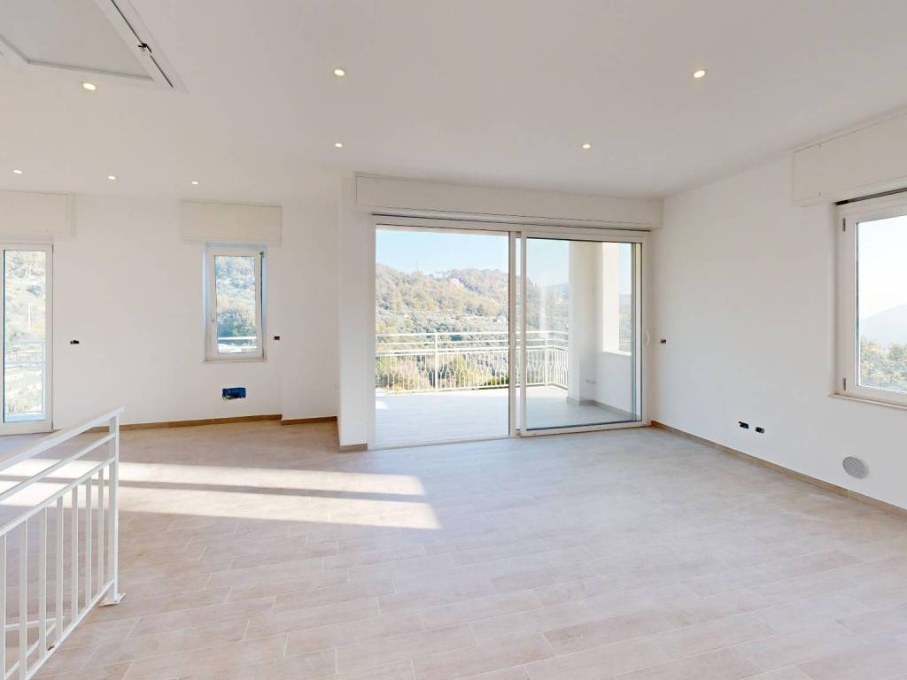 casa indipendente in vendita a Finale Ligure in zona Gorra