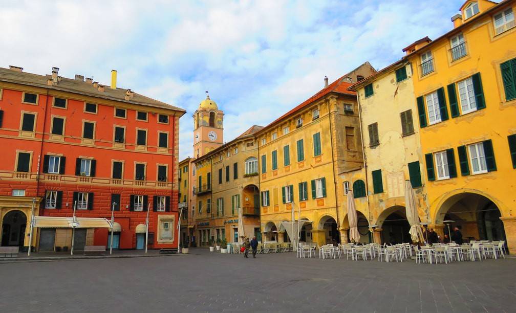 appartamento in vendita a Finale Ligure