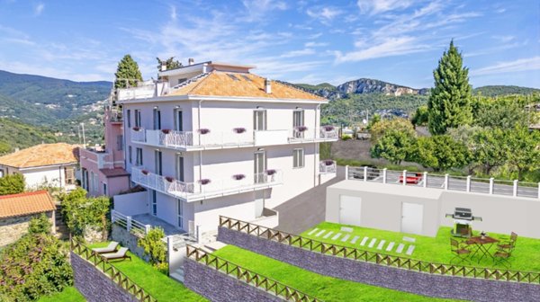 appartamento in vendita a Finale Ligure in zona Gorra