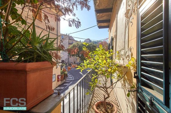 appartamento in vendita a Finale Ligure