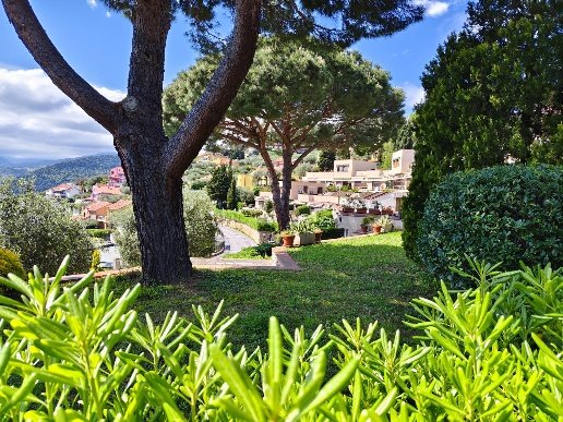 appartamento in vendita a Finale Ligure