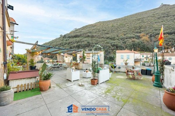 appartamento in vendita a Finale Ligure