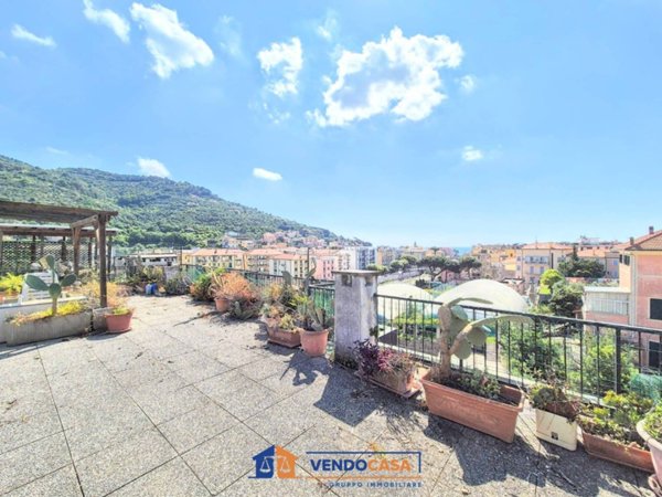 appartamento in vendita a Finale Ligure