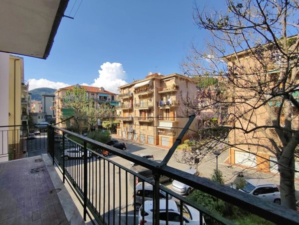 appartamento in vendita a Finale Ligure