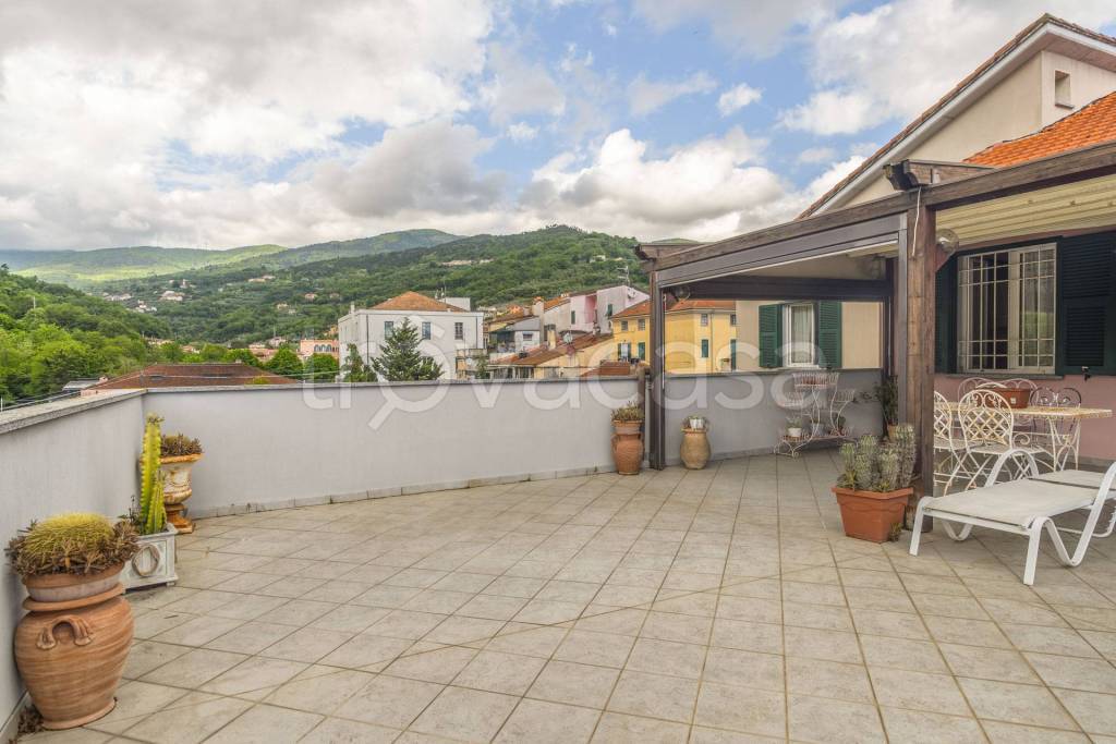 appartamento in vendita a Finale Ligure