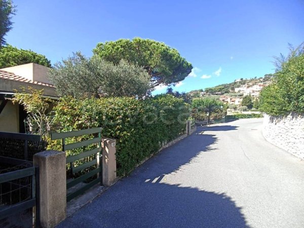 appartamento in vendita a Finale Ligure