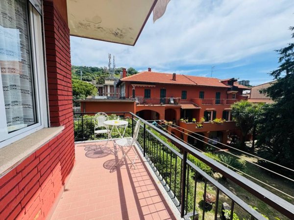 appartamento in vendita a Finale Ligure